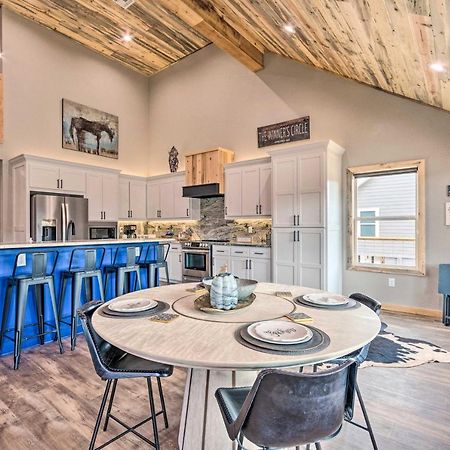 Upscale Riverfront Home With Beach And Fire Pit! Glenwood Eksteriør billede