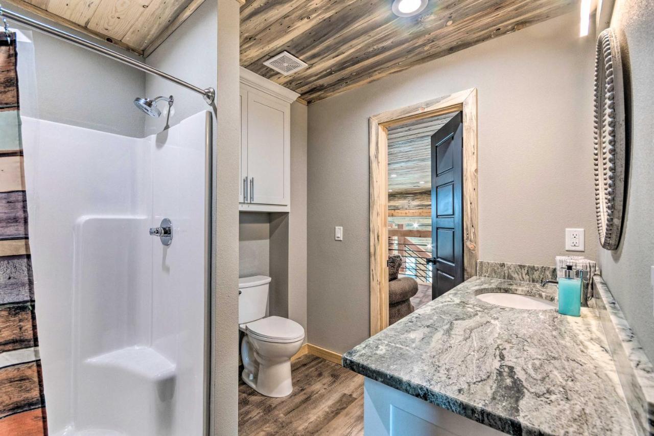 Upscale Riverfront Home With Beach And Fire Pit! Glenwood Eksteriør billede