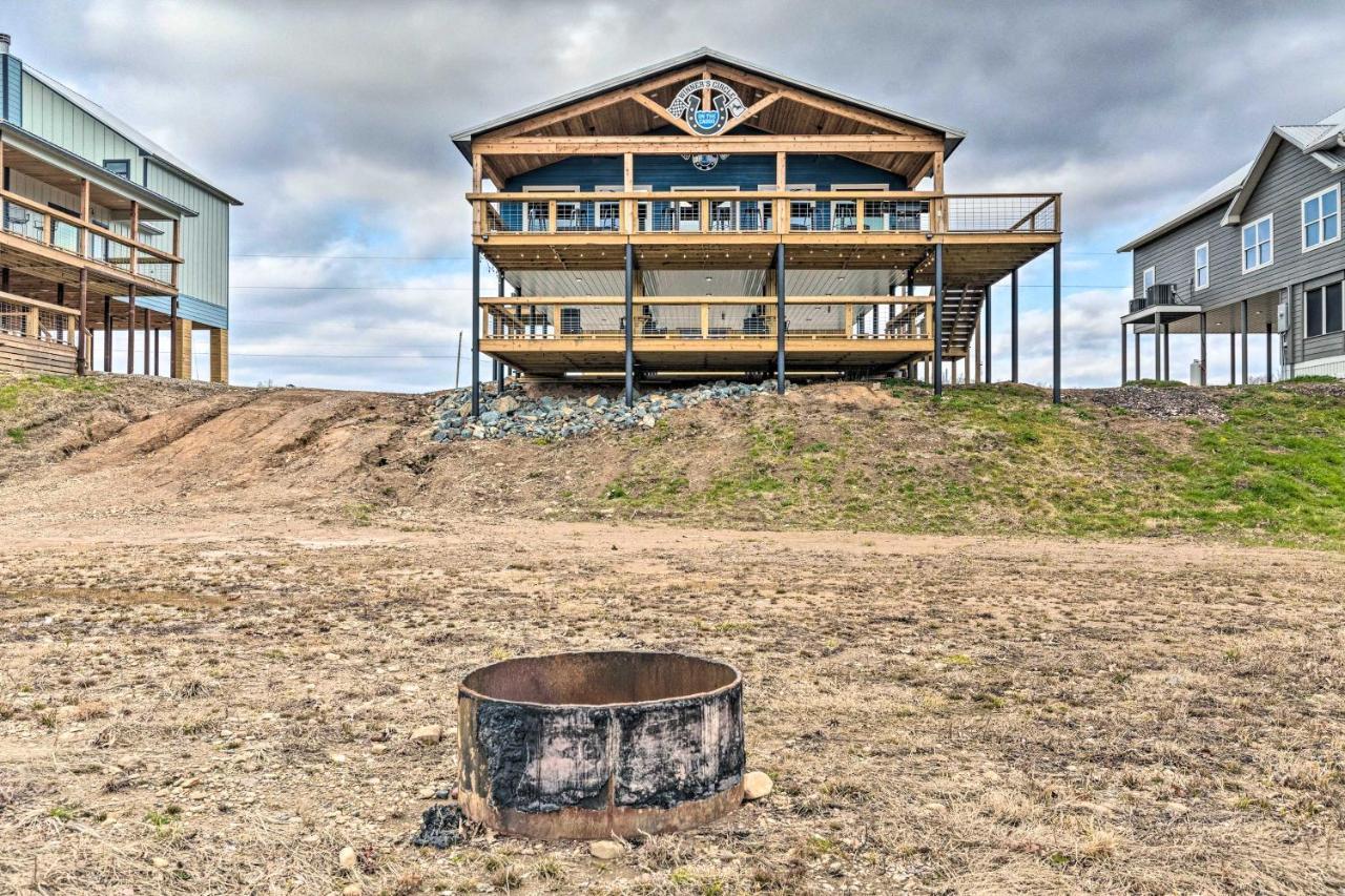 Upscale Riverfront Home With Beach And Fire Pit! Glenwood Eksteriør billede